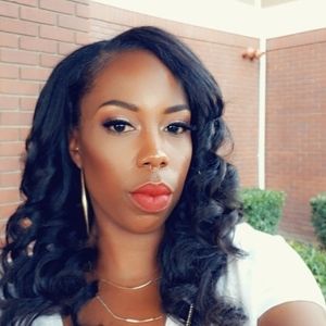 Meet your Posher, Tonya